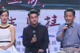 58岁梁天全家近照：老婆美艳相爱近30年，儿子成名校学霸！视频封面