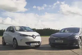 不一样的对决！特斯拉Model S vs 雷诺Zoe视频封面