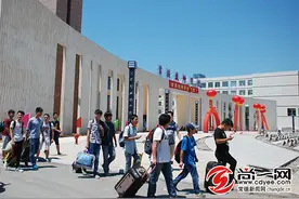 常德技师学院17日起搬入常德职教城新校区图片