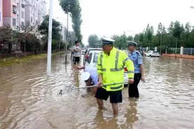 平度莱西降暴雨局部能“看海” 旱情得到缓解图片