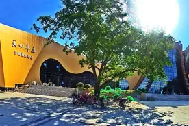 乡关共同社：关山基地房车营地度假酒店即将投入运营~欢迎来玩！图片