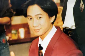 家驹：照片留住了你，以此方式纪念你离开的这些年，愿你一切安好图片