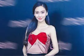 原来Angelababy就是杨颖，这英文名起的也忒土气了！图片