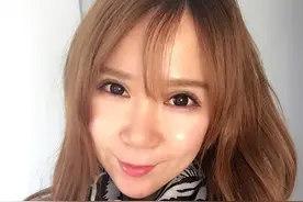 图让皮肤逆龄闪闪发亮吧图片