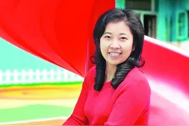 和孩子一起玩好“过家家”游戏图片