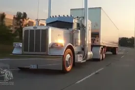 疑惑，为何国外的半挂车都这么干净？国内的车都脏兮兮的视频封面