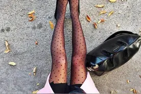 女生穿丝袜，哪款颜色最好看？图片