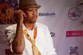 退役后幸福的艾弗森 携家带口现身费城，我艾依旧nba第一潮图片