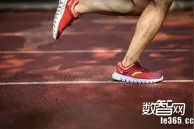 安踏发布首款智能跑鞋和跑步APP 欲打造智能运动生态圈图片