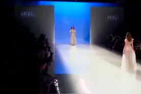 法国顶级春夏朦胧时装秀，梦幻薄纱礼服，仙气十足，魅力四射！视频封面
