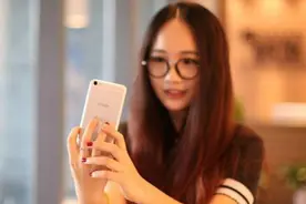 [爱搞机]自拍强机 vivo X7首发视频评测视频封面