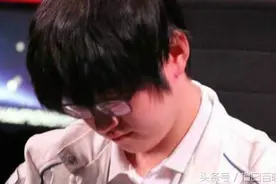 DADE的无奈，被OMG中单icon劫无情越塔单杀视频封面