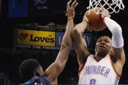 NBA：威少0分遭驱逐 杜兰特29+10 雷霆轻取小牛图片