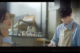 王俊凯太会撩了，这就是王俊凯和女友的日常甜蜜啊！视频封面