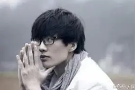 许嵩又一力作——摄影艺术MV（十年许嵩，雅俗共赏）视频封面