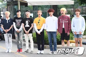 EXO师弟团NCT127音乐银行上班路 SM新面孔~图片