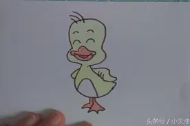 简笔画文字解析版：小鸭子图片