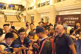感觉签了有一个世纪......🤪特拉普，始于颜值，陷于球技，忠于人品！视频封面