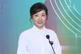 央视主持周涛优雅现身出任总导演，2018奥林匹克公园音乐季启动！视频封面