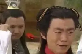 盘点那些明星雷死人不偿命的奇葩造型！笑着笑着跪下了图片