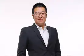 吕晓彤：做投资不能把自己想得太厉害zczj.com图片