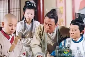 细数那些年，尔康（周杰）行走的表情包~图片