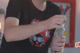 playstory教你如何自制做一个能飞的火箭图片