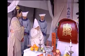 老头去世，神仙下凡，门口纸人竟化身金光，直达天庭，老头上天视频封面