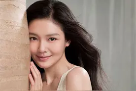8分钟搞定超模新裸妆，出街拥有无暇吸睛力！图片