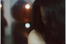一个失足少女的自甘堕落图片