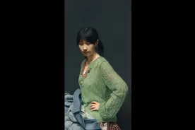 这名女生很普通，但镜头拉远时，你会想要立刻膜拜！图片