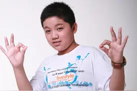 肉嘟嘟的童星长大变成胖小子，原来长胖背后的原因让人佩服图片