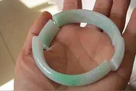 翡翠手镯断了，有什么弥补的办法吗？图片