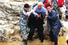 邯郸磁县遭遇百年大雨，山洪爆发，市县两级全力以赴抢险救灾图片