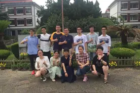 威武！镇海中学42人进北大清华 257人进牛校图片