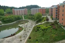 贵州哪些高中实力强？贵阳哪些高中没得本地户口也能上？图片