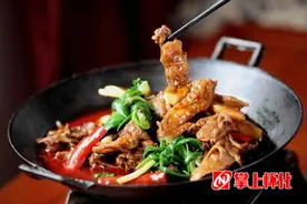挑动味蕾：芷江葱把鸭图片