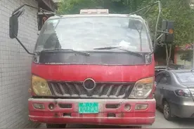绵阳一货车“改头换面” 挂农机牌照被识破图片