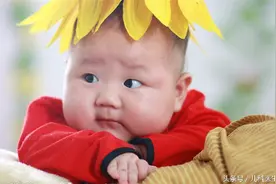 在给宝宝冲奶粉时，宝妈妈应该注意哪些图片