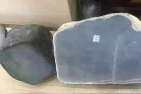 4w入的翡翠原石开料全过程！图片