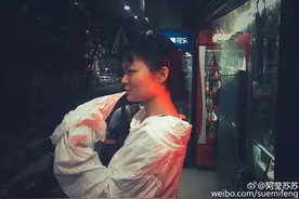 还记得唱野子的苏运莹吗？虽然不美但是这几张照片真心是被秒到了图片