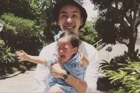 张艺兴，吴亦凡等小鲜肉们如何抱娃？陈伟霆的最经典？图片