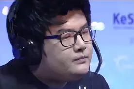 精彩与戏剧并存：LOL职业联赛中12个令人难忘的瞬间图片