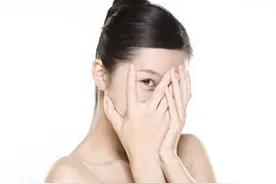 脸上起白癣怎么办？了解病因再治疗图片