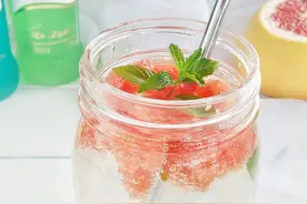 夏日冰爽~~~西柚鸡尾酒图片