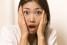盘点美女搞笑多变的面部表情图片