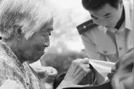 我在南疆的军营，很想念妈妈图片