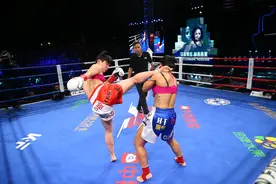 世界拳王云集三亚 散打女将流血拼杀成就逆袭经典图片