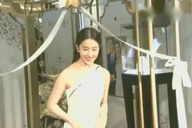 韩庚公布正牌女友 盘点韩庚曾经的绯闻女友视频封面