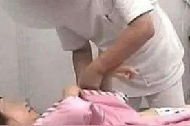 女子病房遭猥亵 五旬大妈熟睡后竟被同间老色狼摸身体图片
